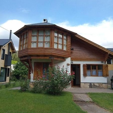 Cabana En El Centro San Martín de los Andes Екстериор снимка